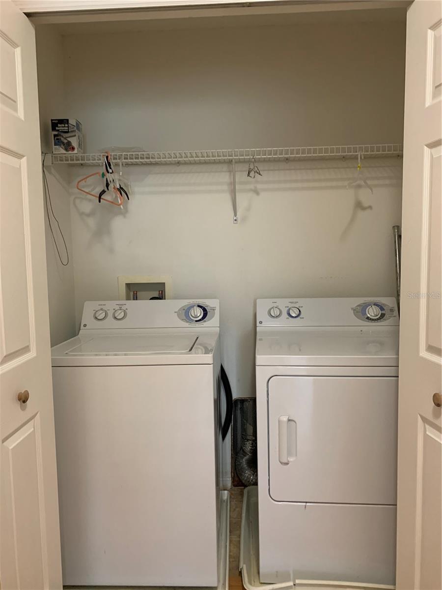 EDGEWATER AT LAKE BRANDON - Residential Lease