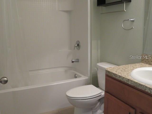 GROVE PARK - Residential Lease