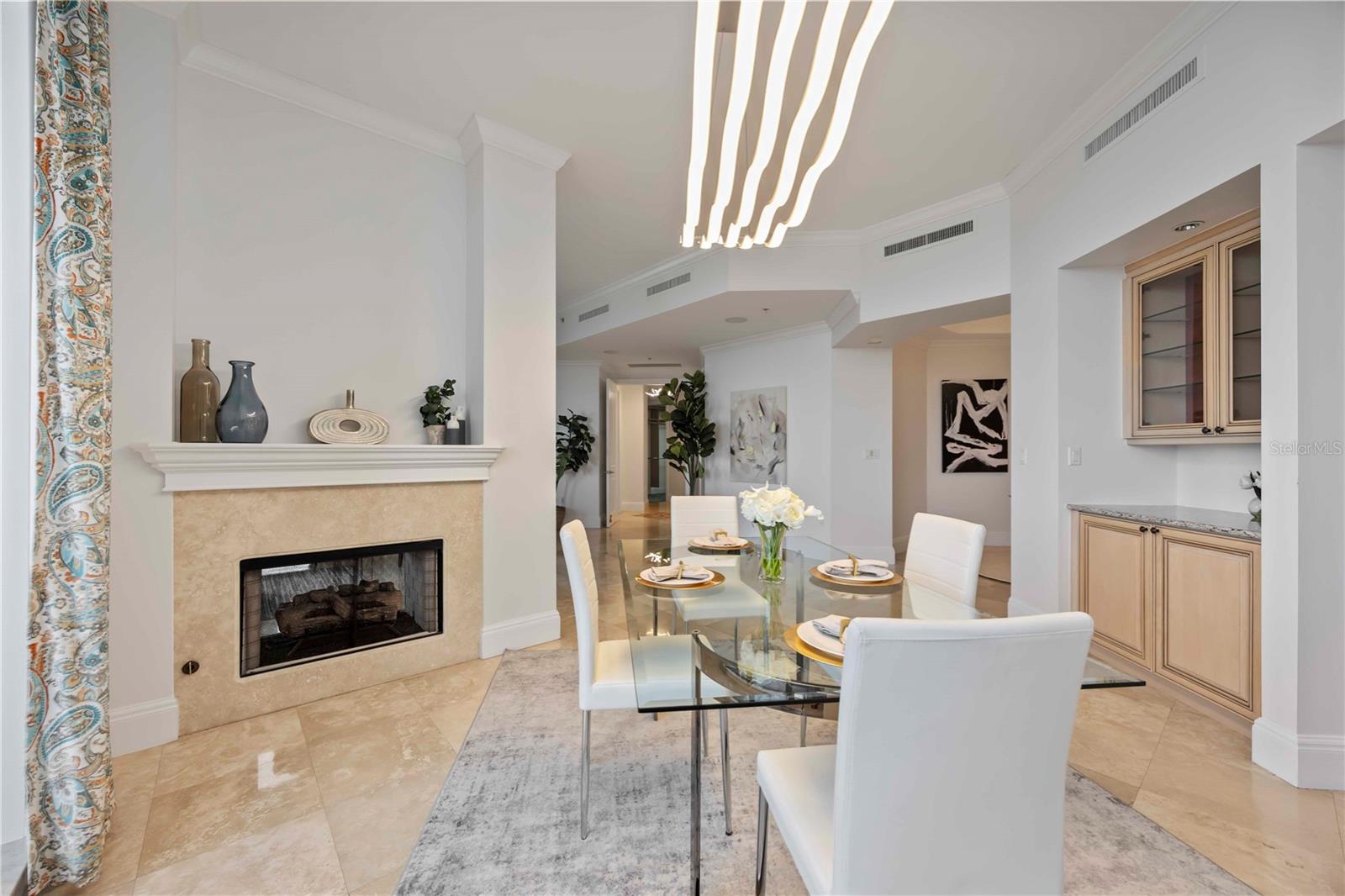 PLAZA AT 05 POINTS RESIDENCES - Residential