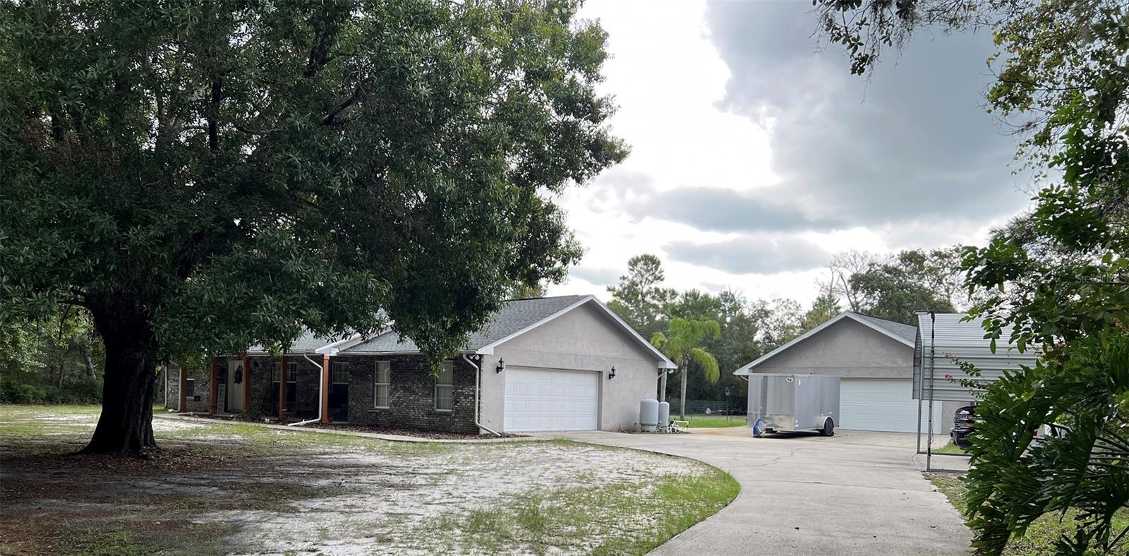 BAY LAKE RANCH - Residential