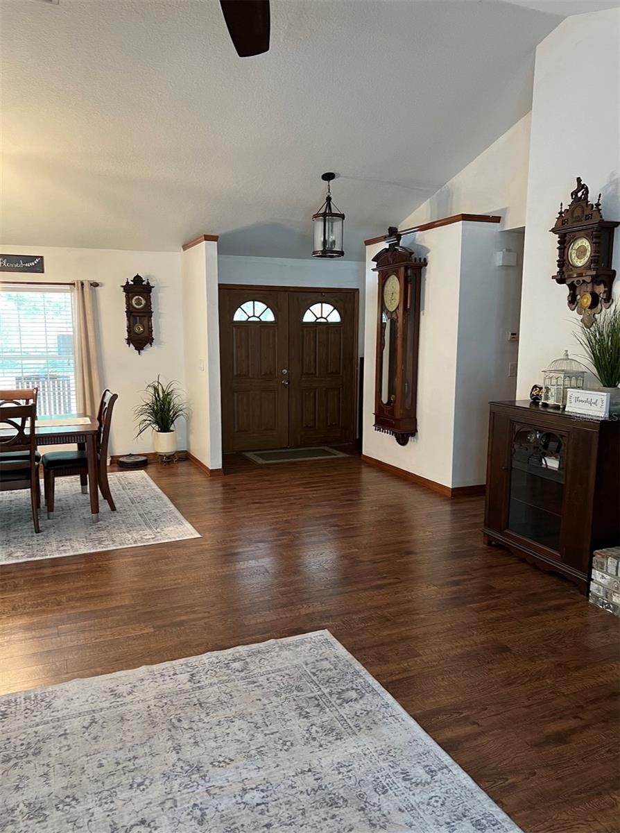 BAY LAKE RANCH - Residential