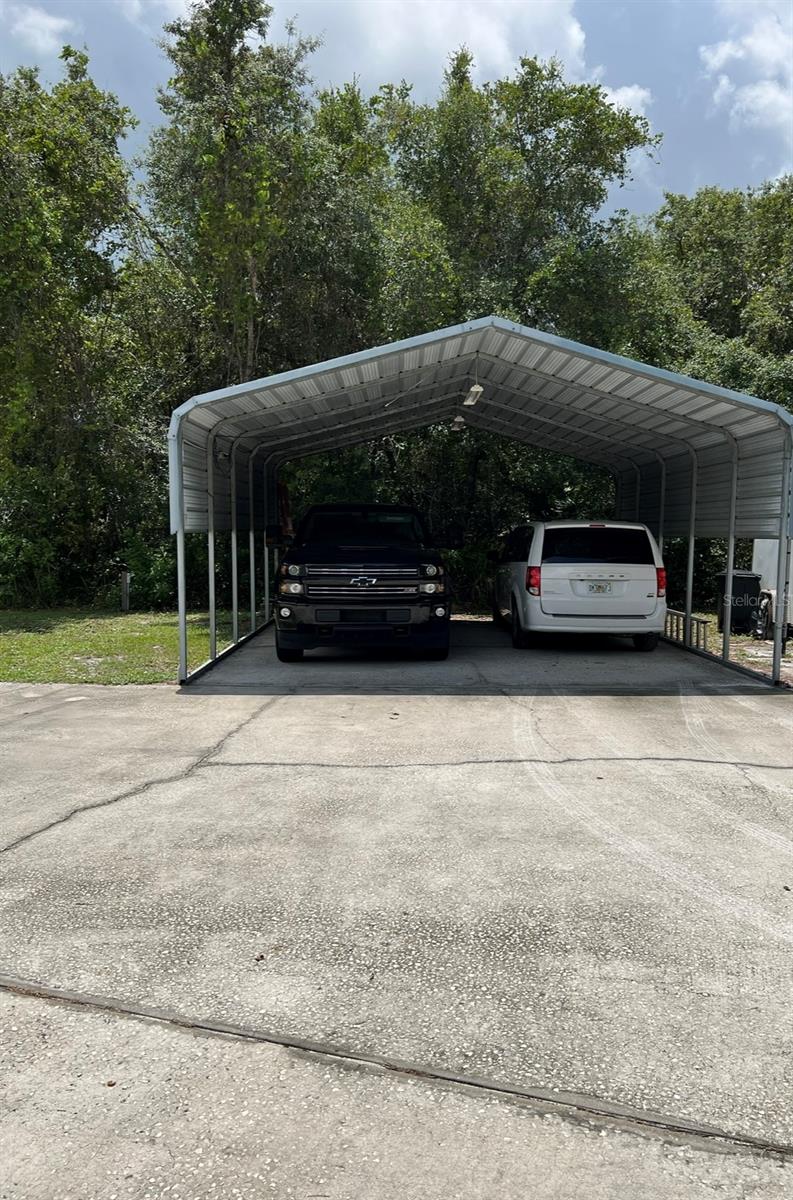 BAY LAKE RANCH - Residential