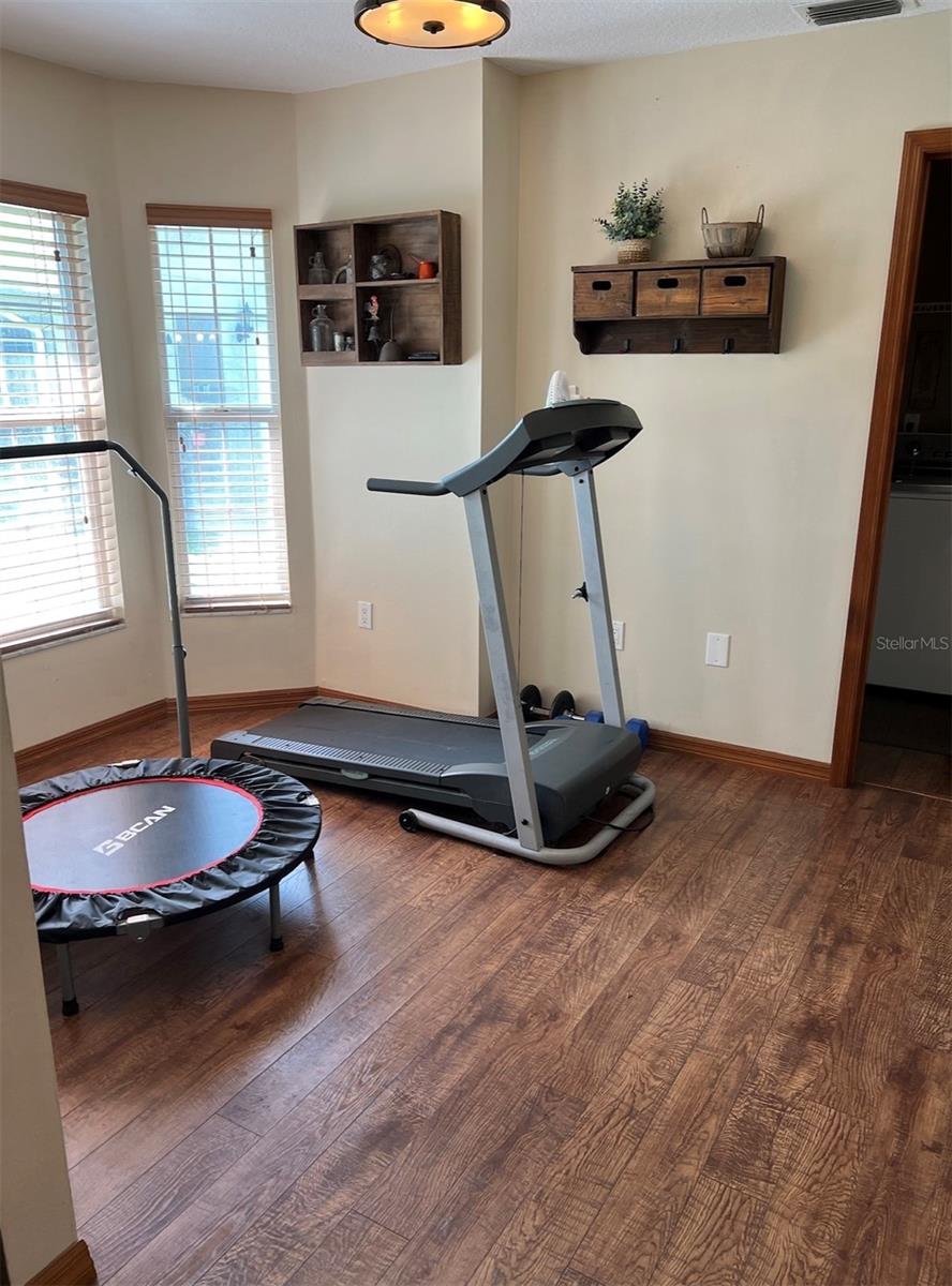 BAY LAKE RANCH - Residential