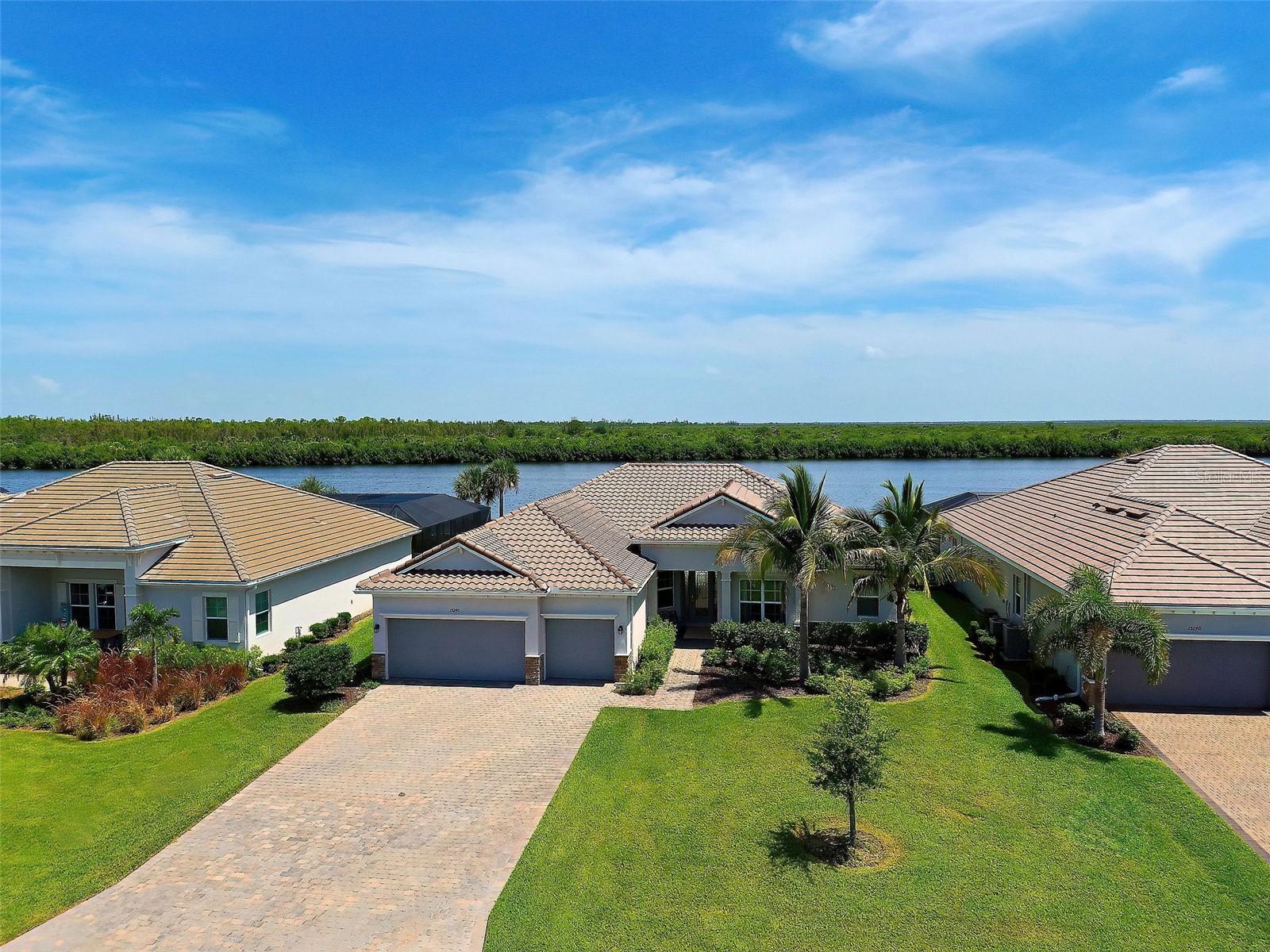 HARBOR WEST - Residential Lease