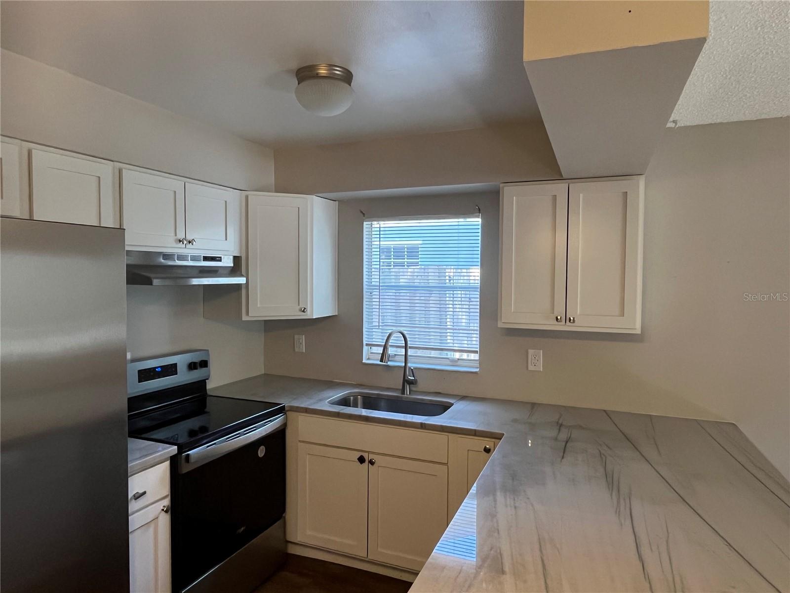 EUSTIS CENTURY OAK ESTATES - Residential Income