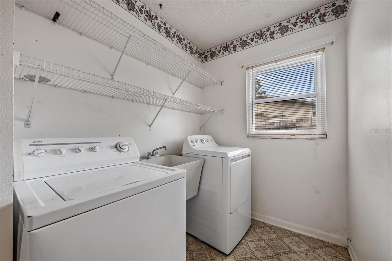 BLOOMINGDALE SEC A UNIT 2 - Residential