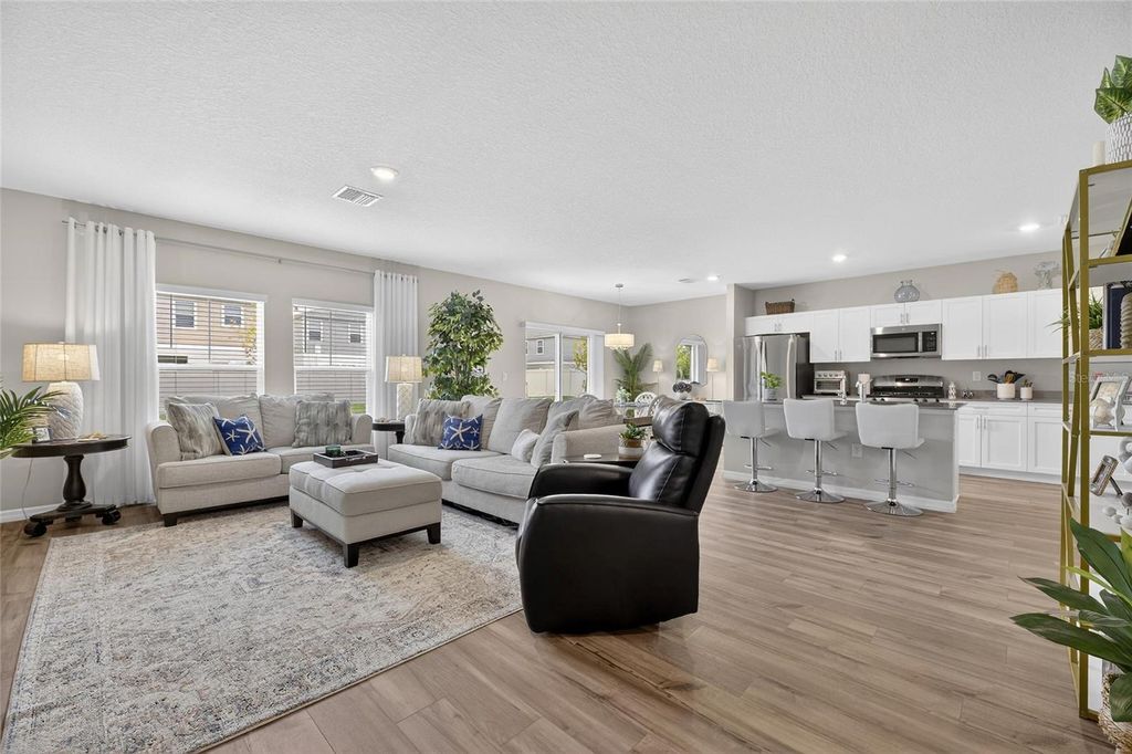 Photo of 12908 Hawkstone Trail Boulevard, Lithia, FL 33547 (MLS # TB8457882)