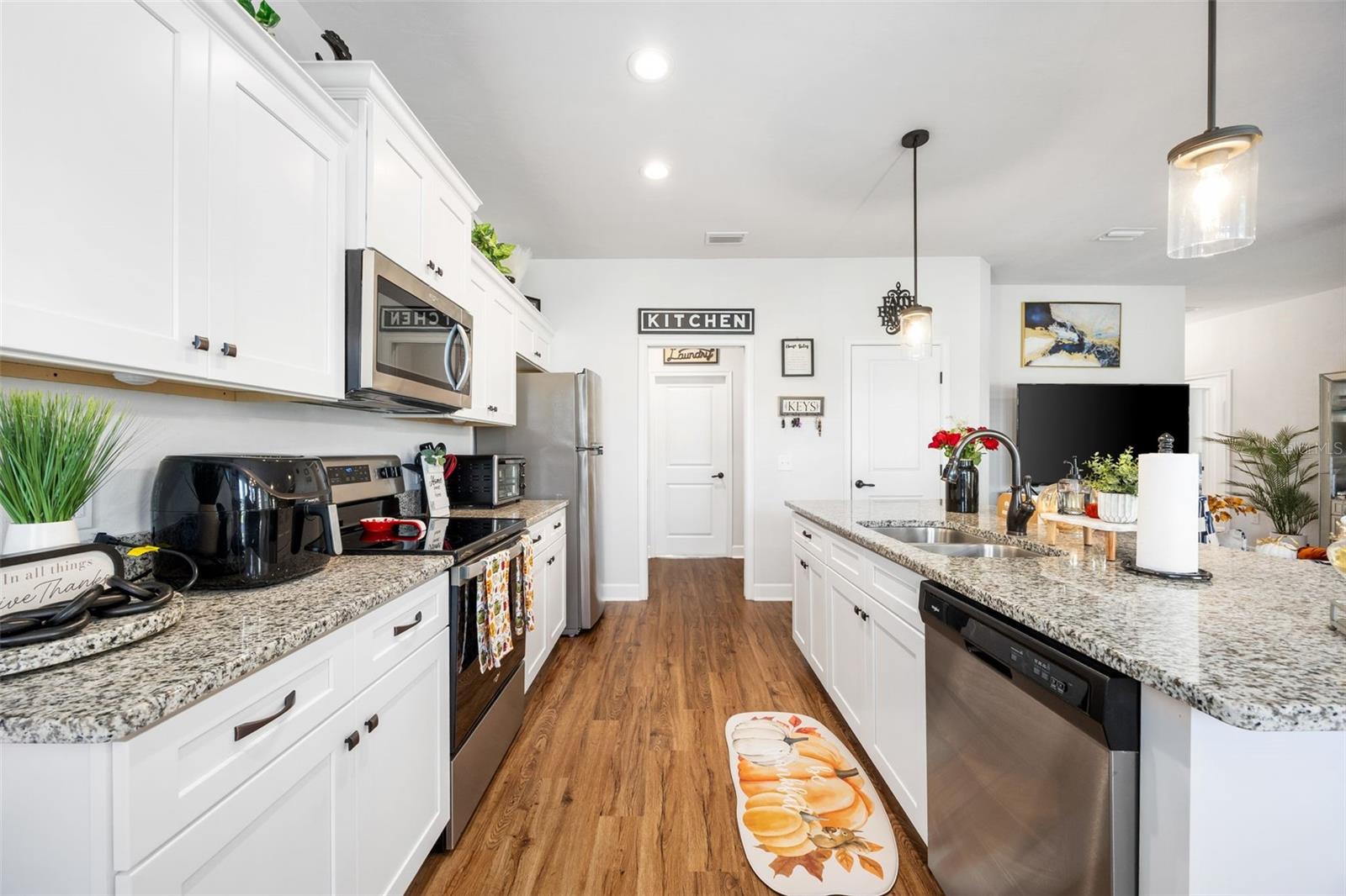 SAVANNAH STATION PH 2A UNIT 2 PB 37 PG 56 - Residential