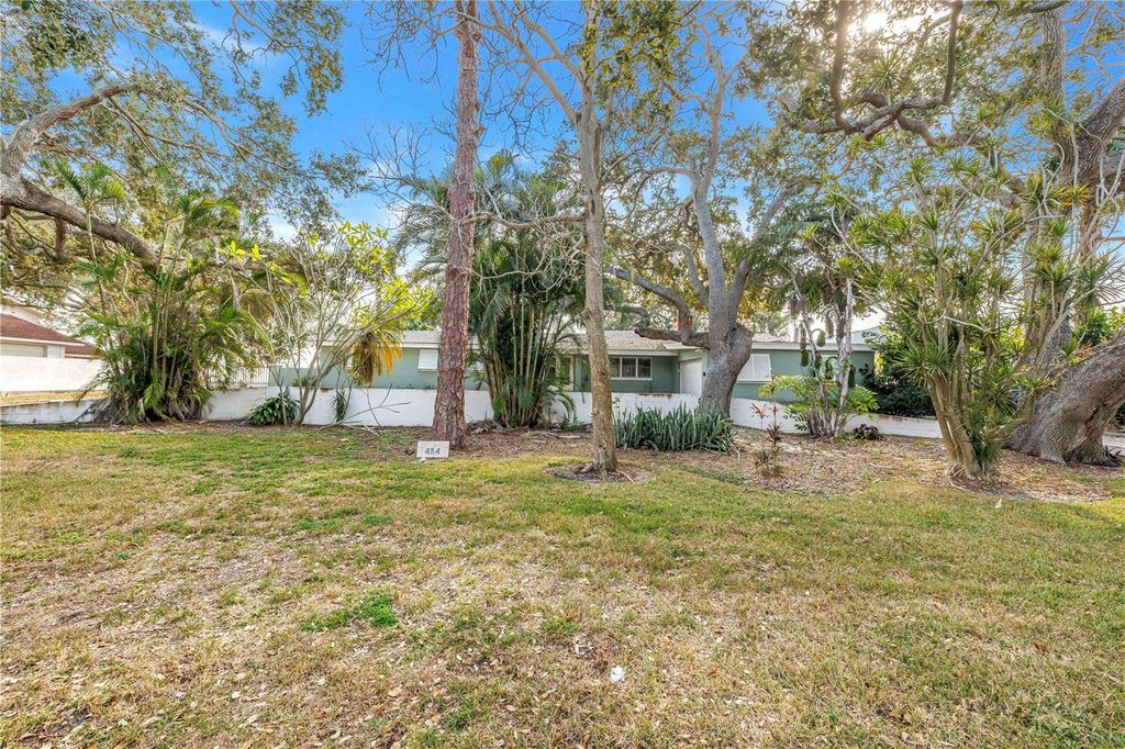 Photo of 4114 42nd Avenue S, St Petersburg, FL 33711 (MLS # TB8465575)