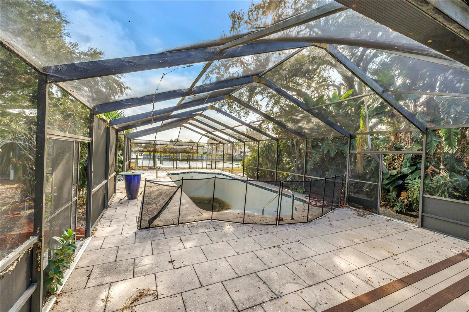 BROADWATER - Residential