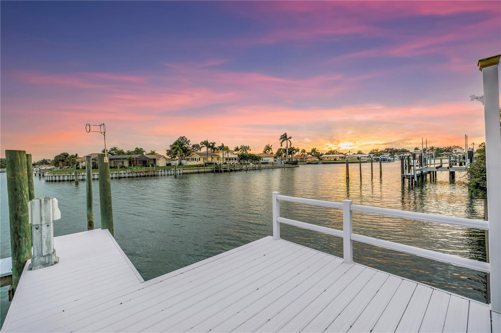 BROADWATER - Residential