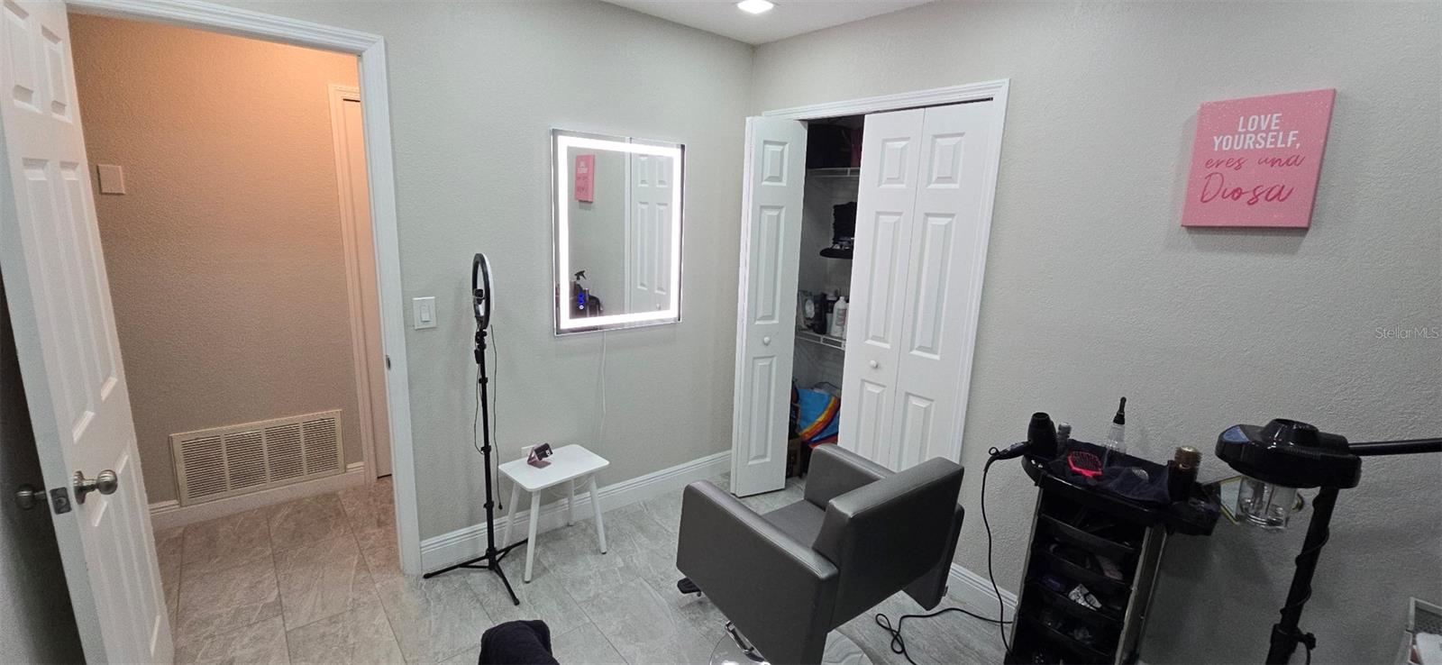 COLLEGE HEIGHTS - Residential