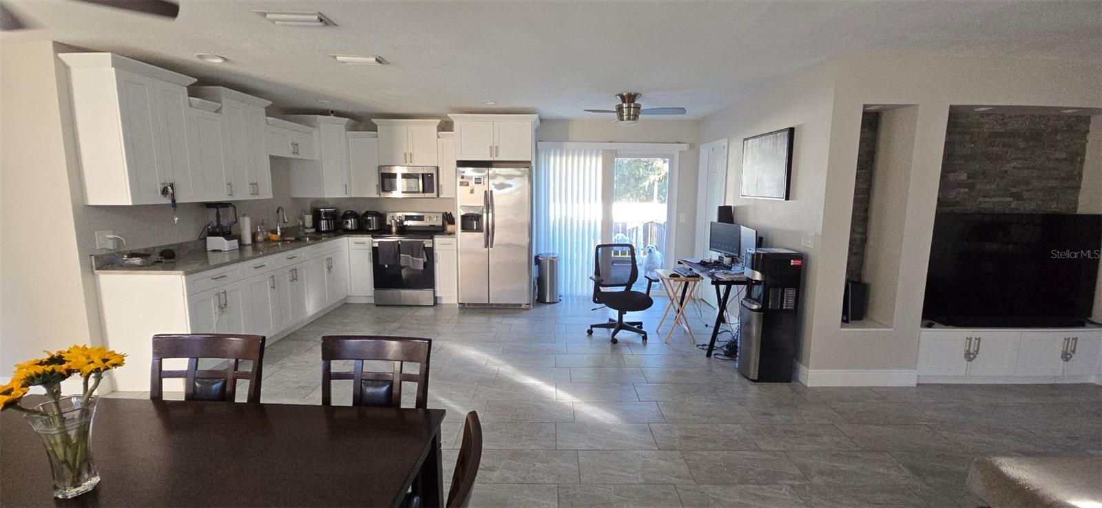 COLLEGE HEIGHTS - Residential