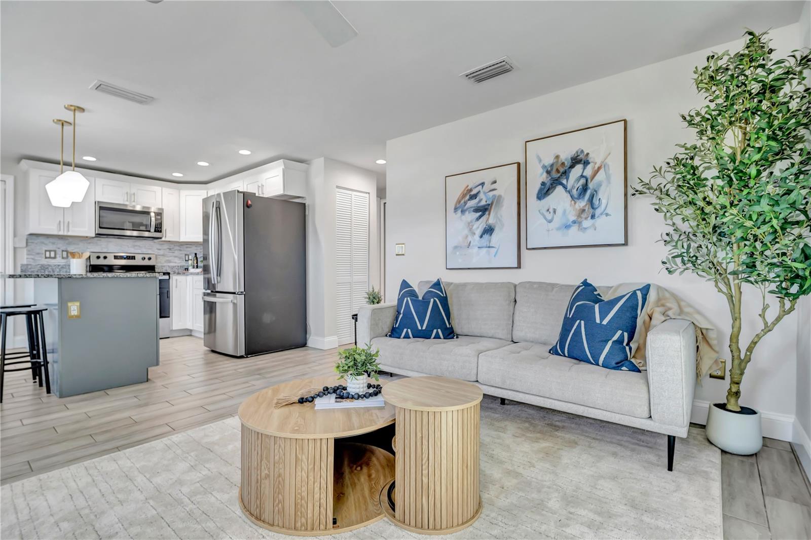 6510 W CHELSEA STREET