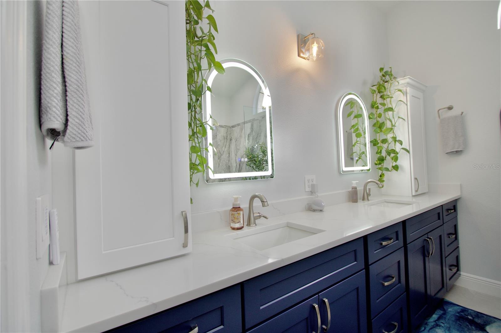ALICO ESTATES - Residential