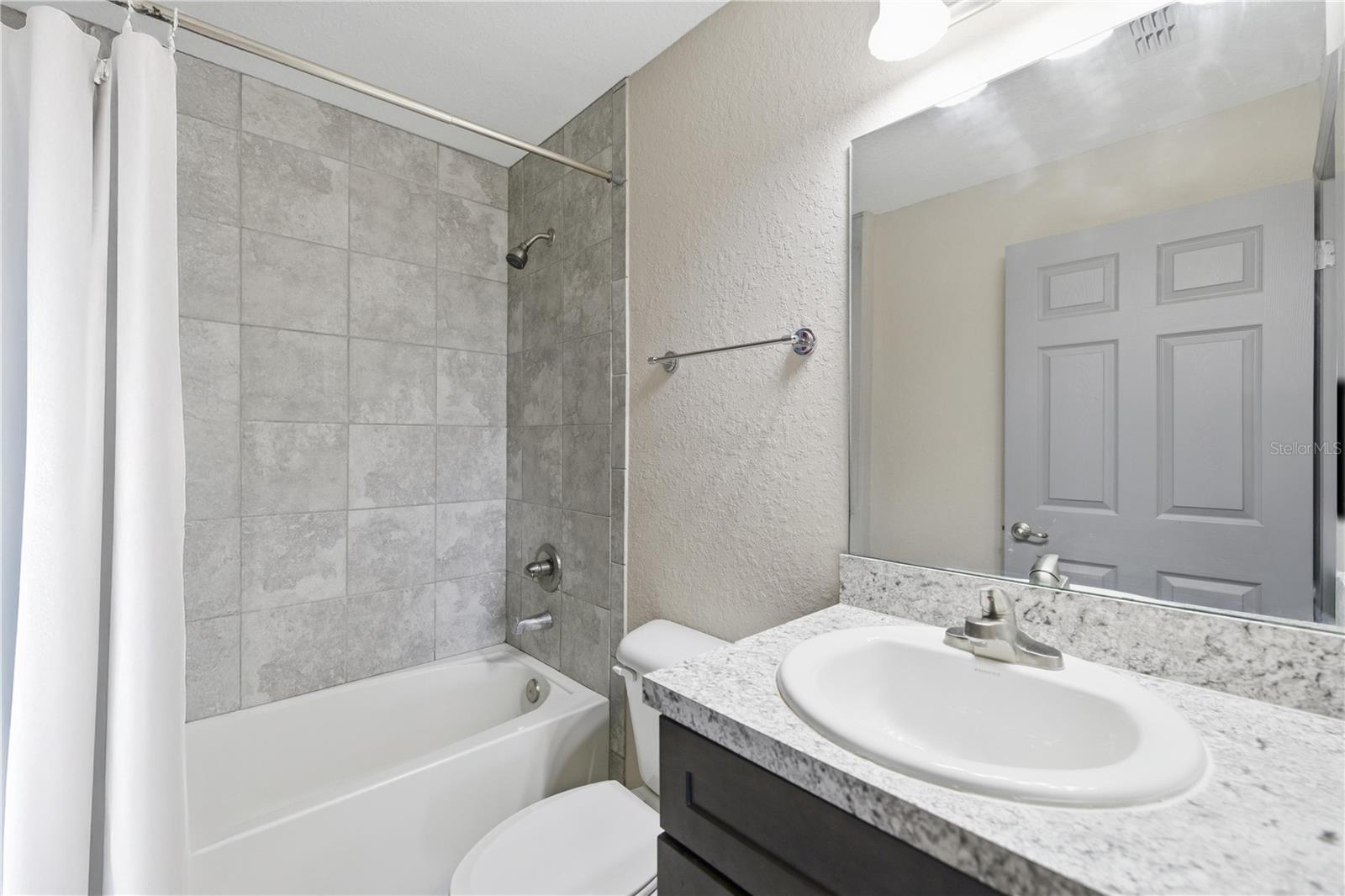 SILVER SPGS SHORES UN #21 - Residential