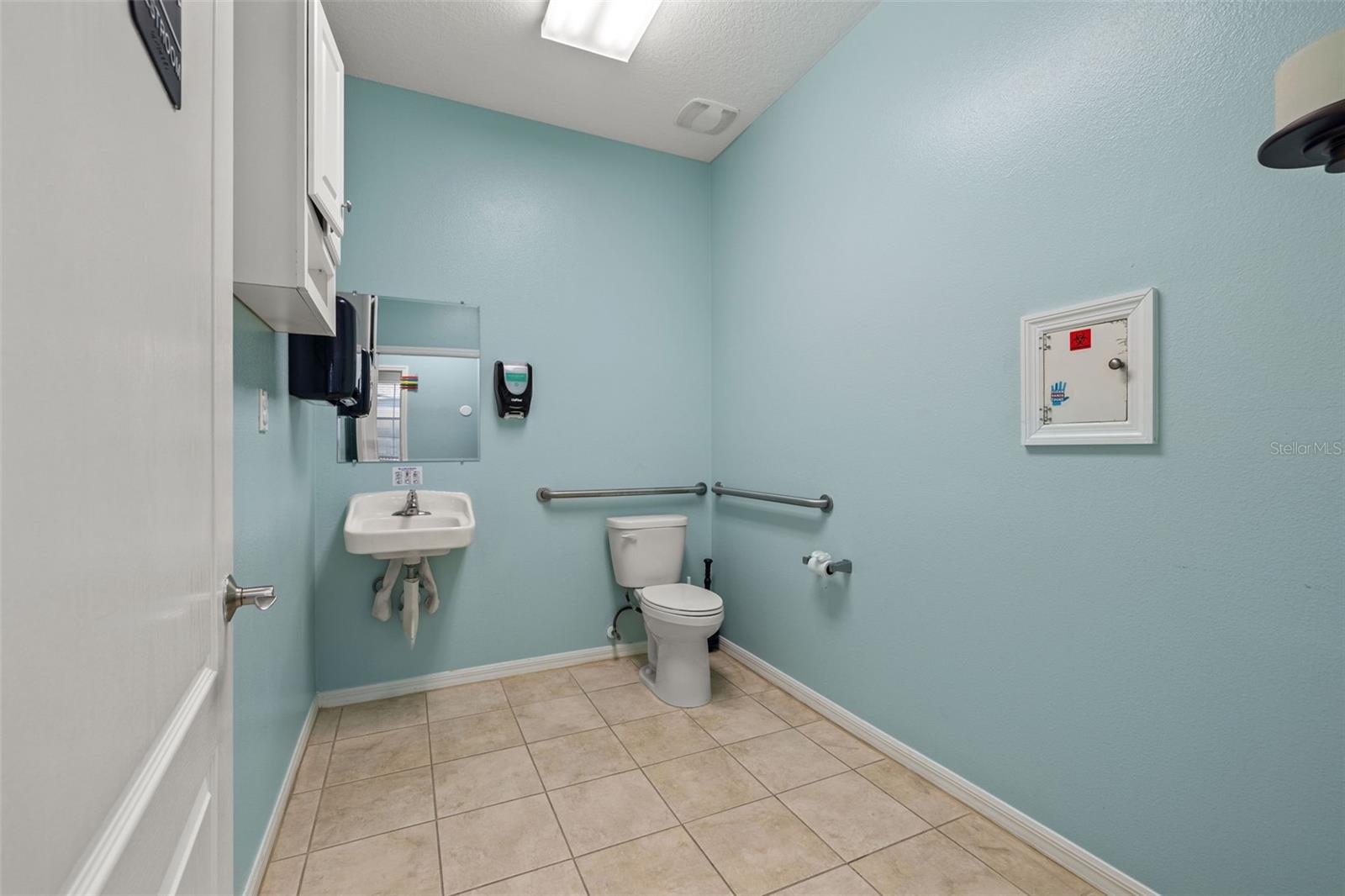 UNPLATTED - Commercial Sale