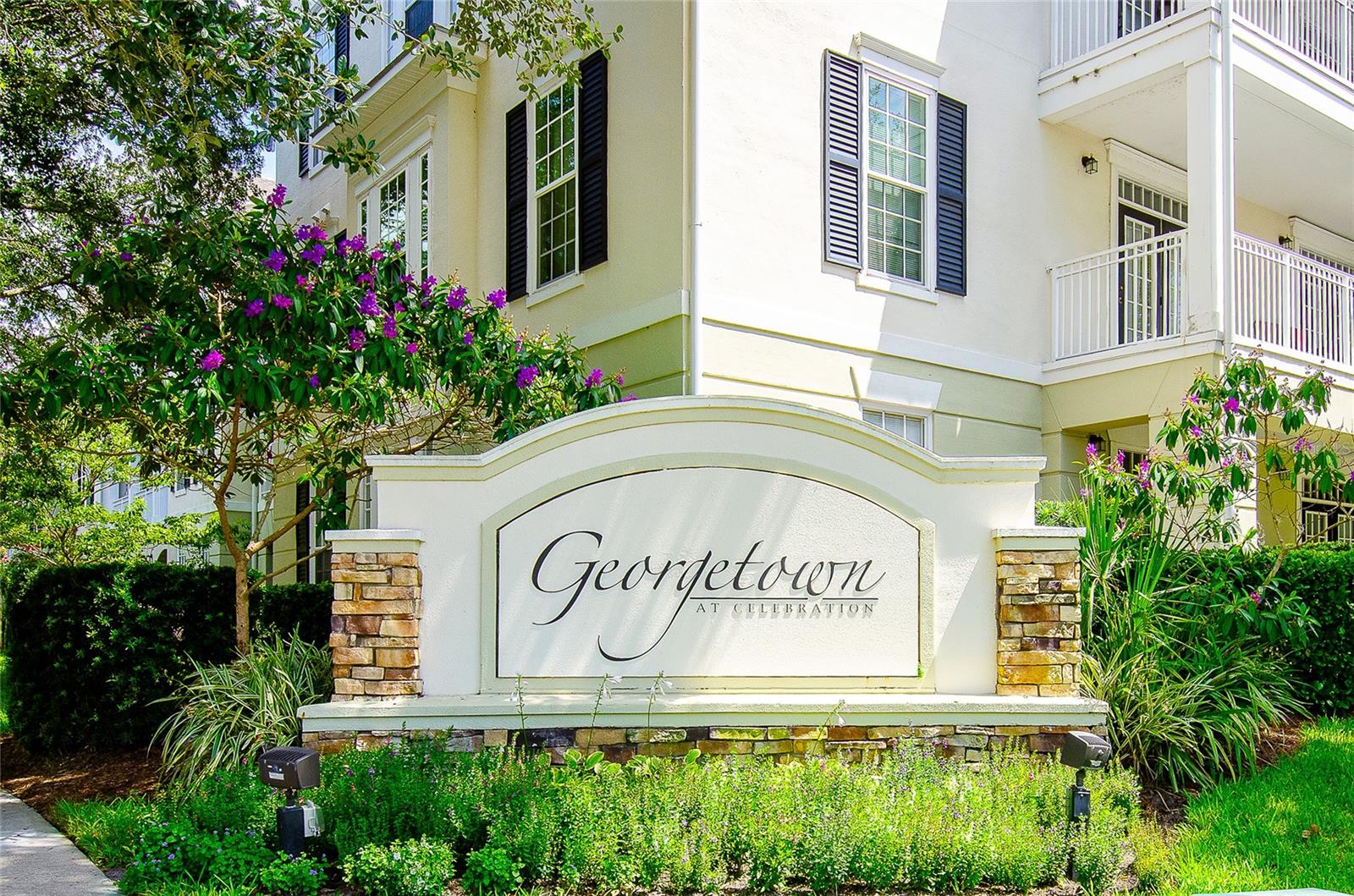 193 LONGVIEW AVE 203