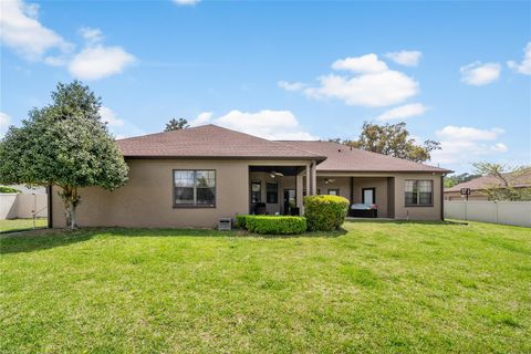 Tiny photo for 2809 SE 30th Street, Ocala, FL 34471 (MLS # OM721769)