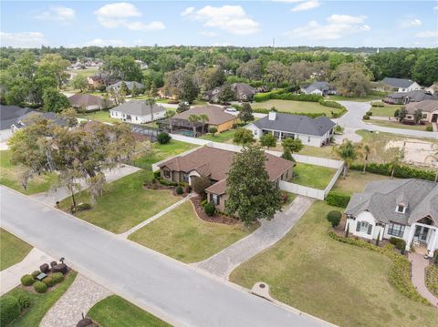 Tiny photo for 2809 SE 30th Street, Ocala, FL 34471 (MLS # OM721769)