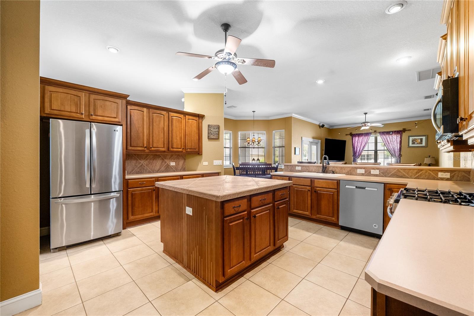 DEVONSHIRE - Residential