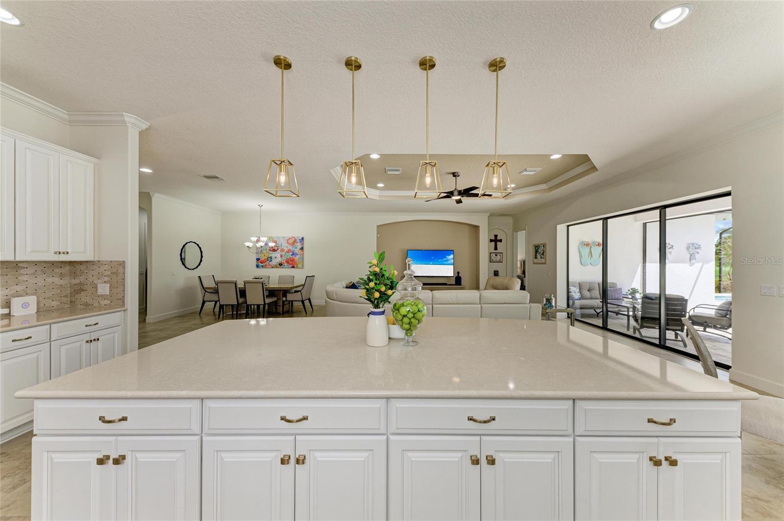 ESPLANADE - Residential