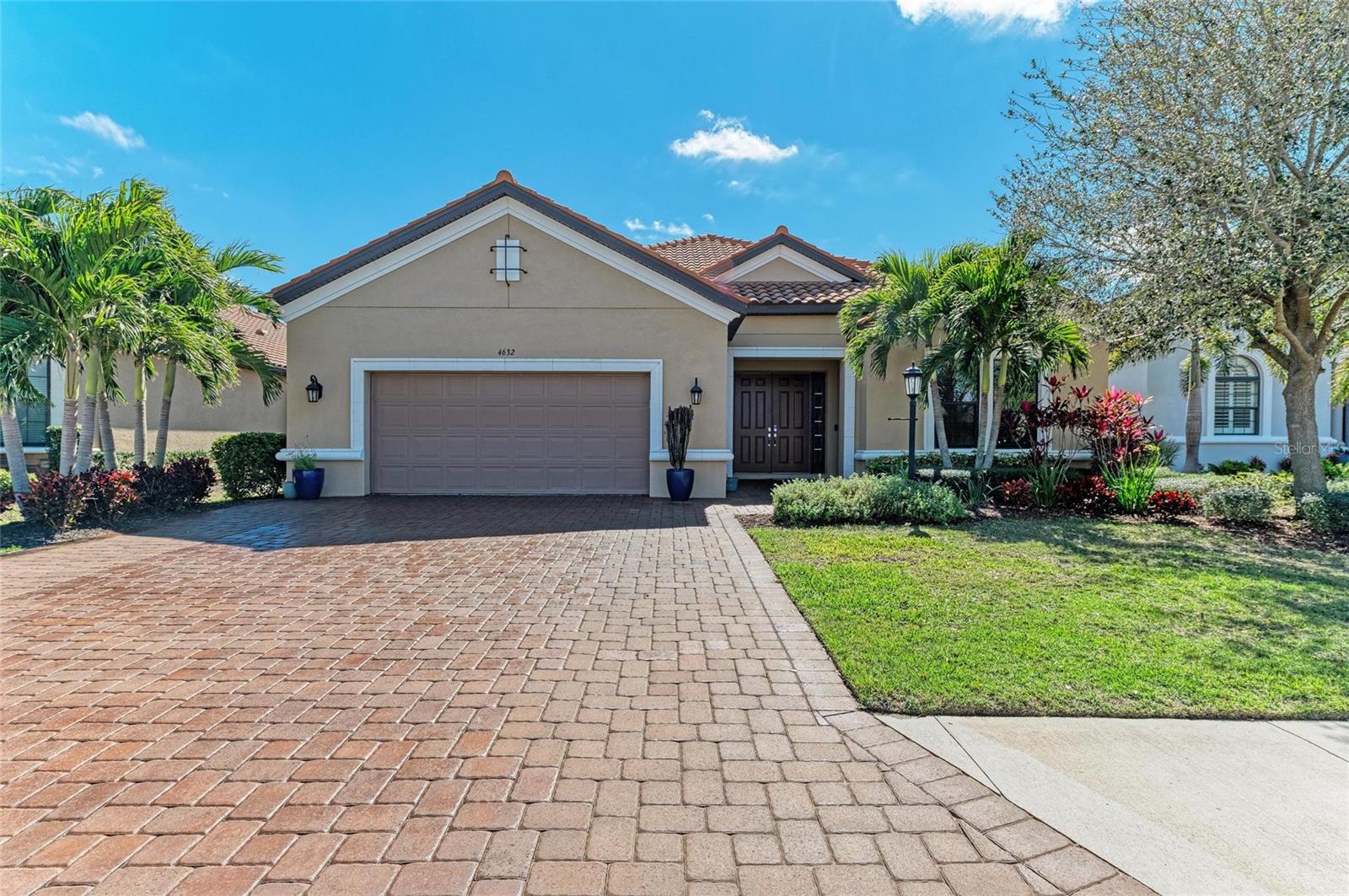 4632 BENITO COURT