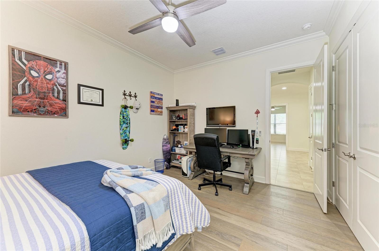 ESPLANADE - Residential