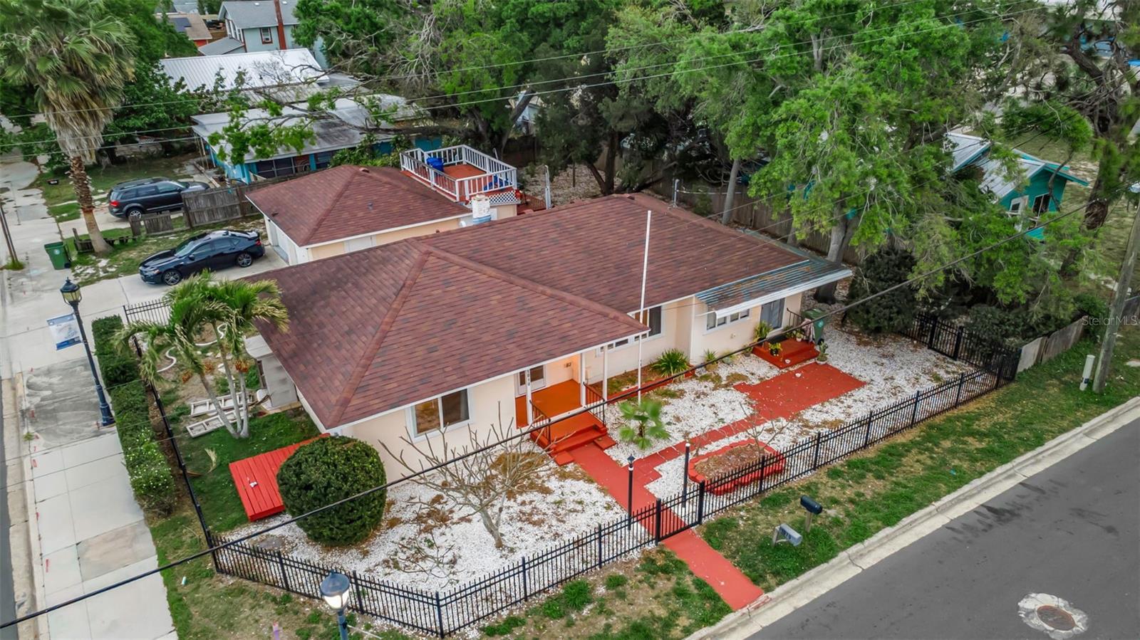 BETTS & CLARK SUB - Residential Income