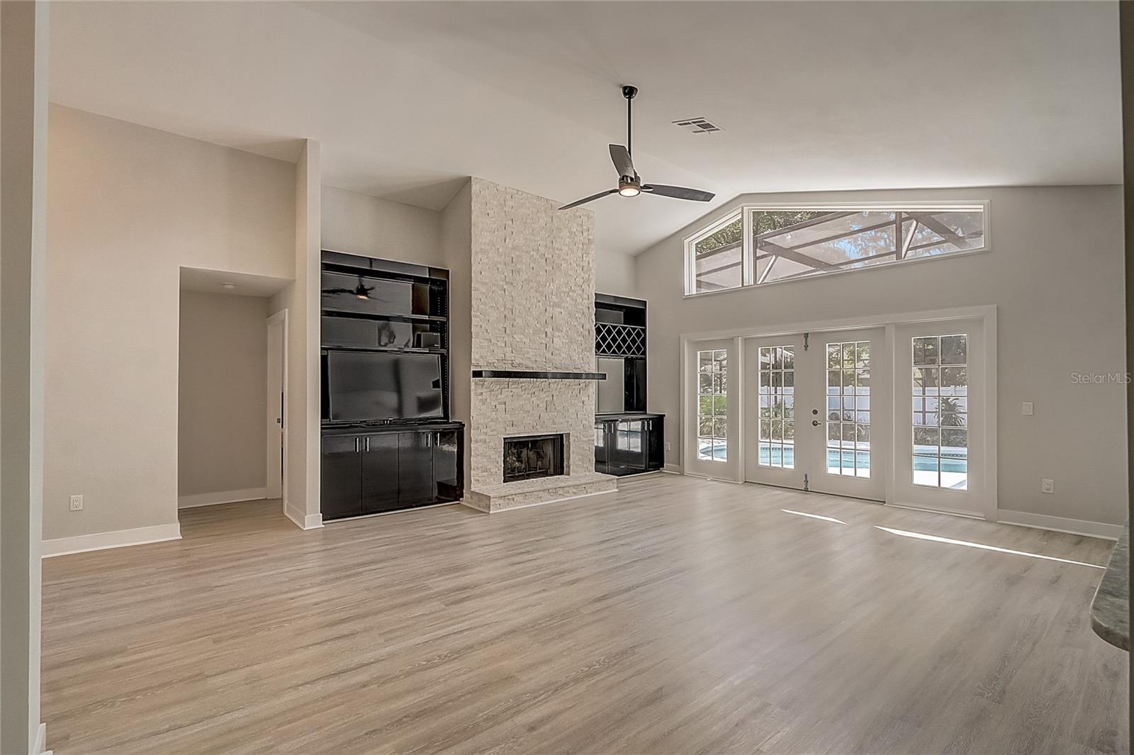 SAND LAKE POINT - Residential