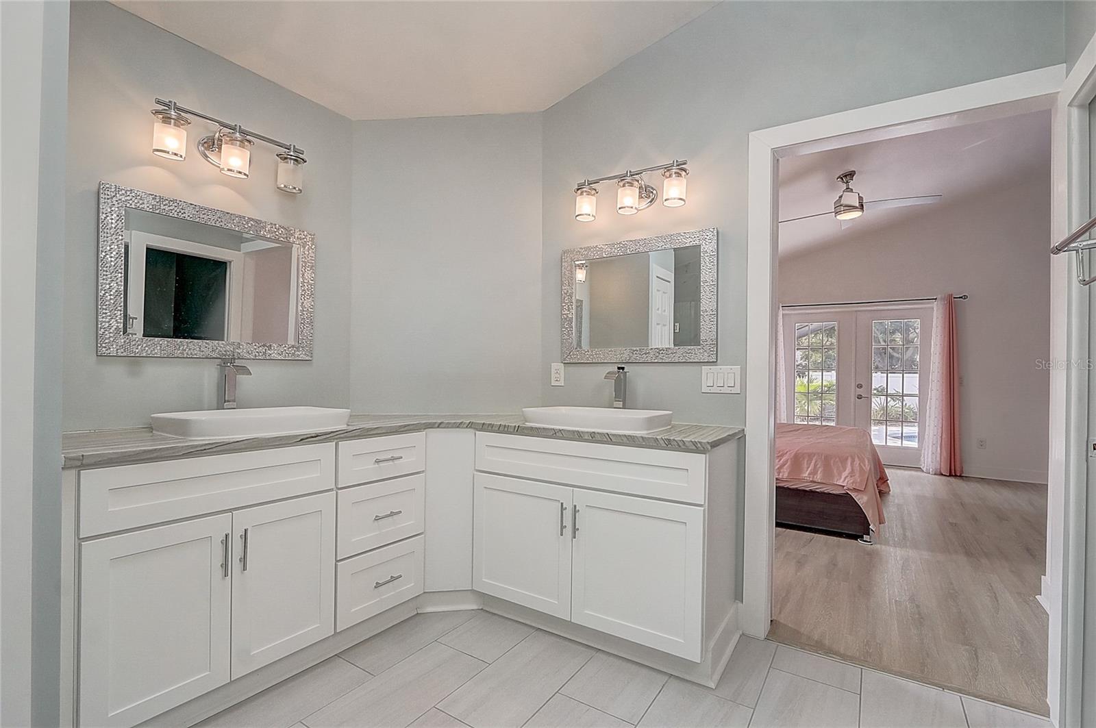 SAND LAKE POINT - Residential