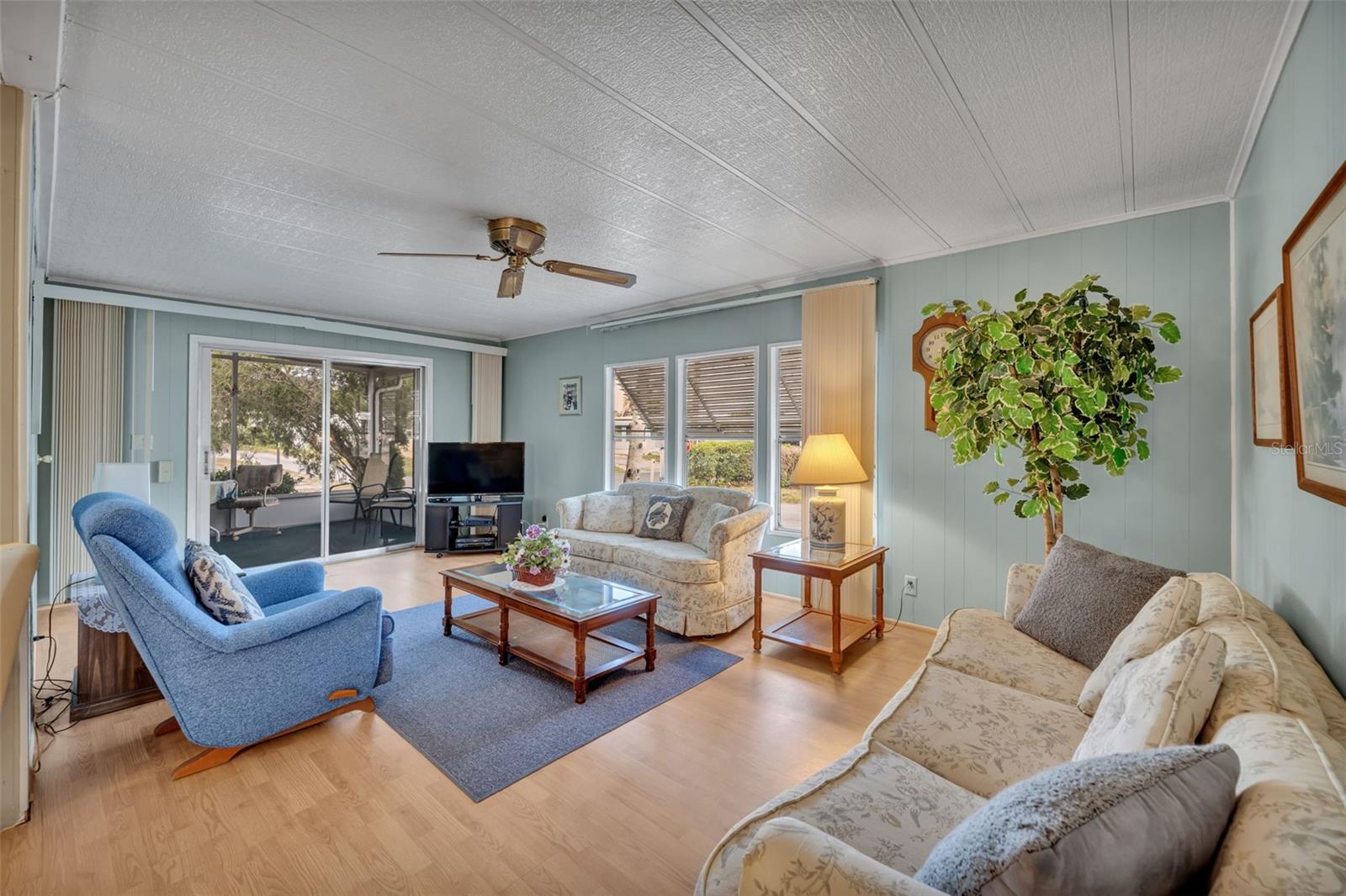 MOLOKAI CO-OP - Residential