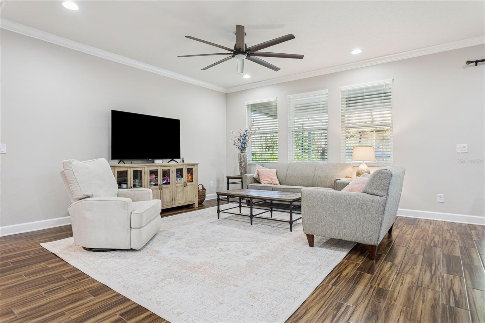 5903 CHERT HILL LANE