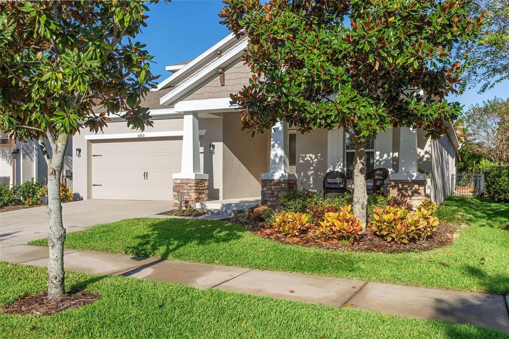 Photo of 5903 Chert Hill Lane, Lithia, FL 33547 (MLS # TB8442092)