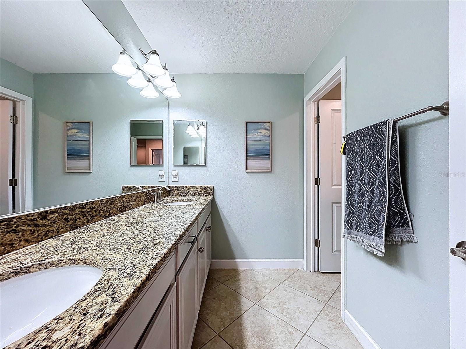 ENCLAVE AT BOYETTE - Residential