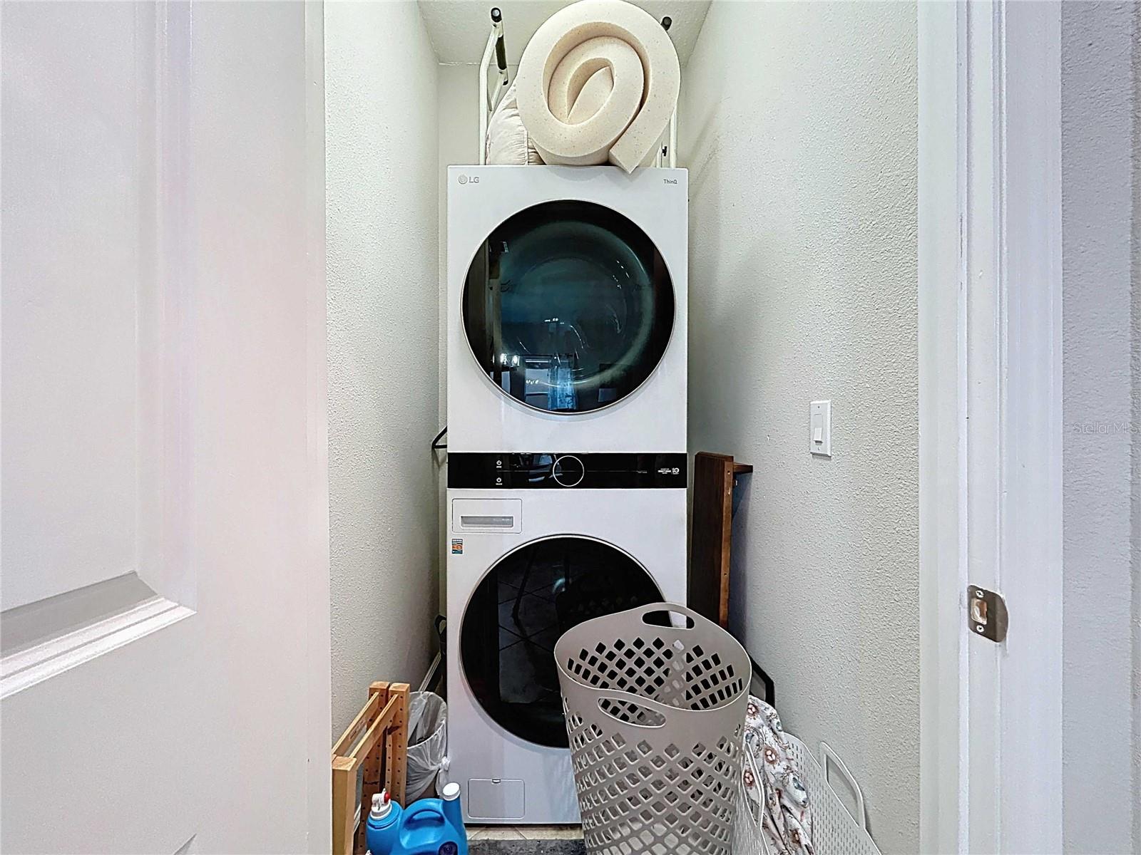 ENCLAVE AT BOYETTE - Residential