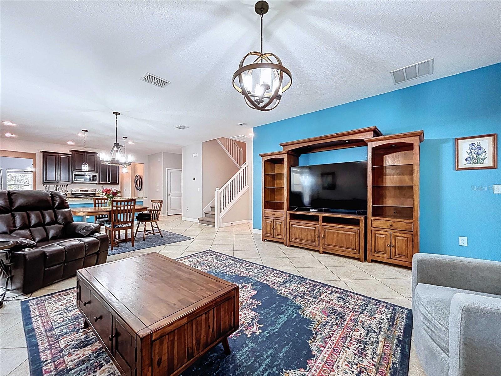 ENCLAVE AT BOYETTE - Residential