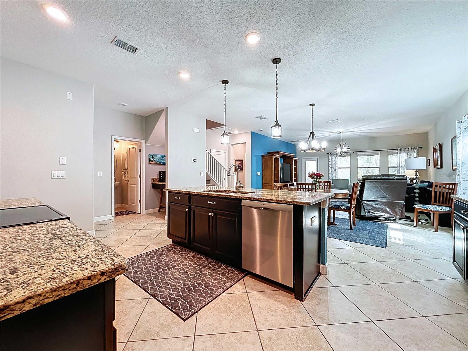 ENCLAVE AT BOYETTE - Residential