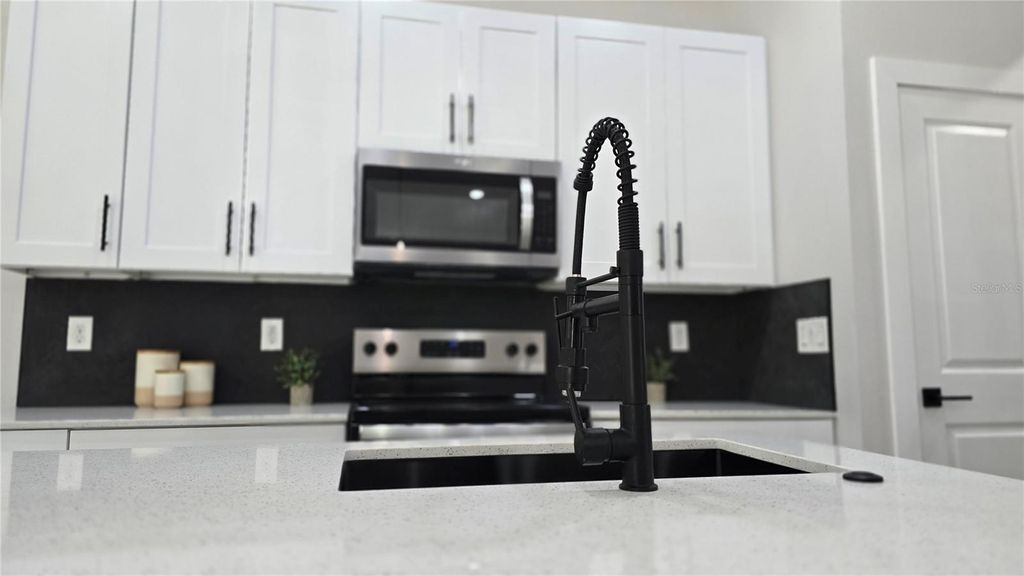 Photo of 12255 SW 98th Street, Dunnellon, FL 34432 (MLS # G5094198)