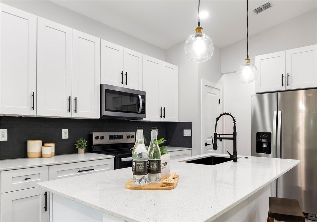 Photo of 12255 SW 98th Street, Dunnellon, FL 34432 (MLS # G5094198)