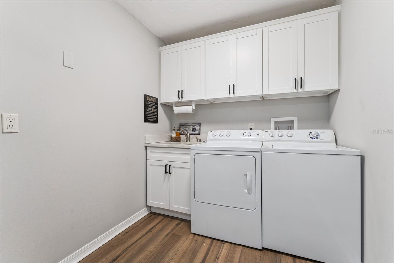 BAY HILL SEC 02 - Residential