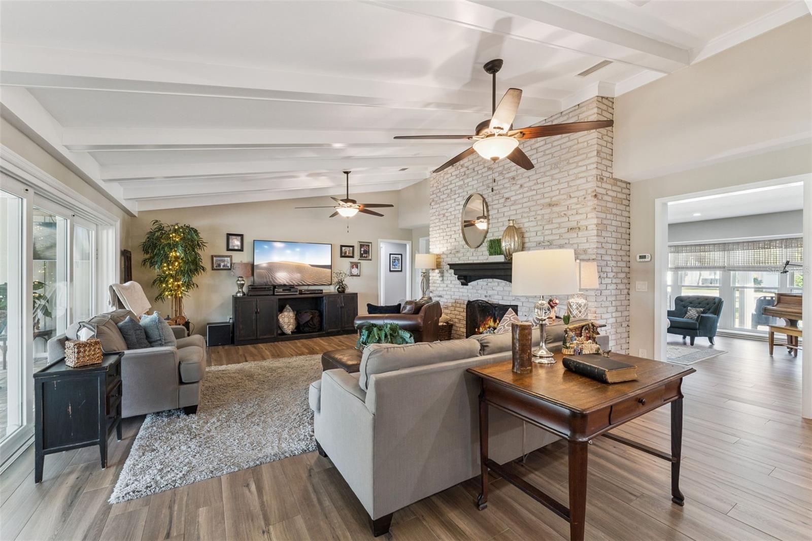 BAY HILL SEC 02 - Residential