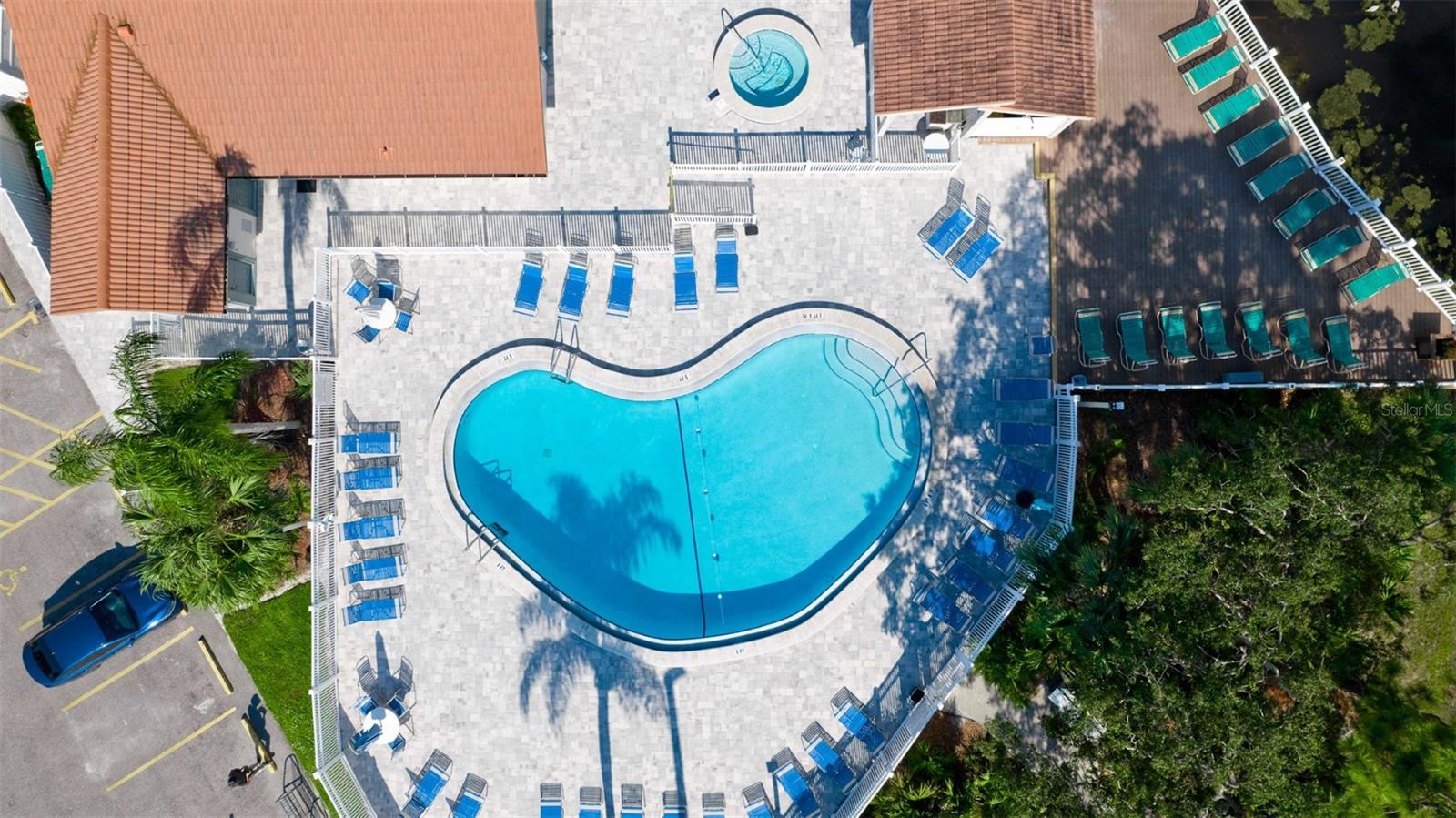 SHOREWALK BATH & TENNIS CLUB 12 - Residential