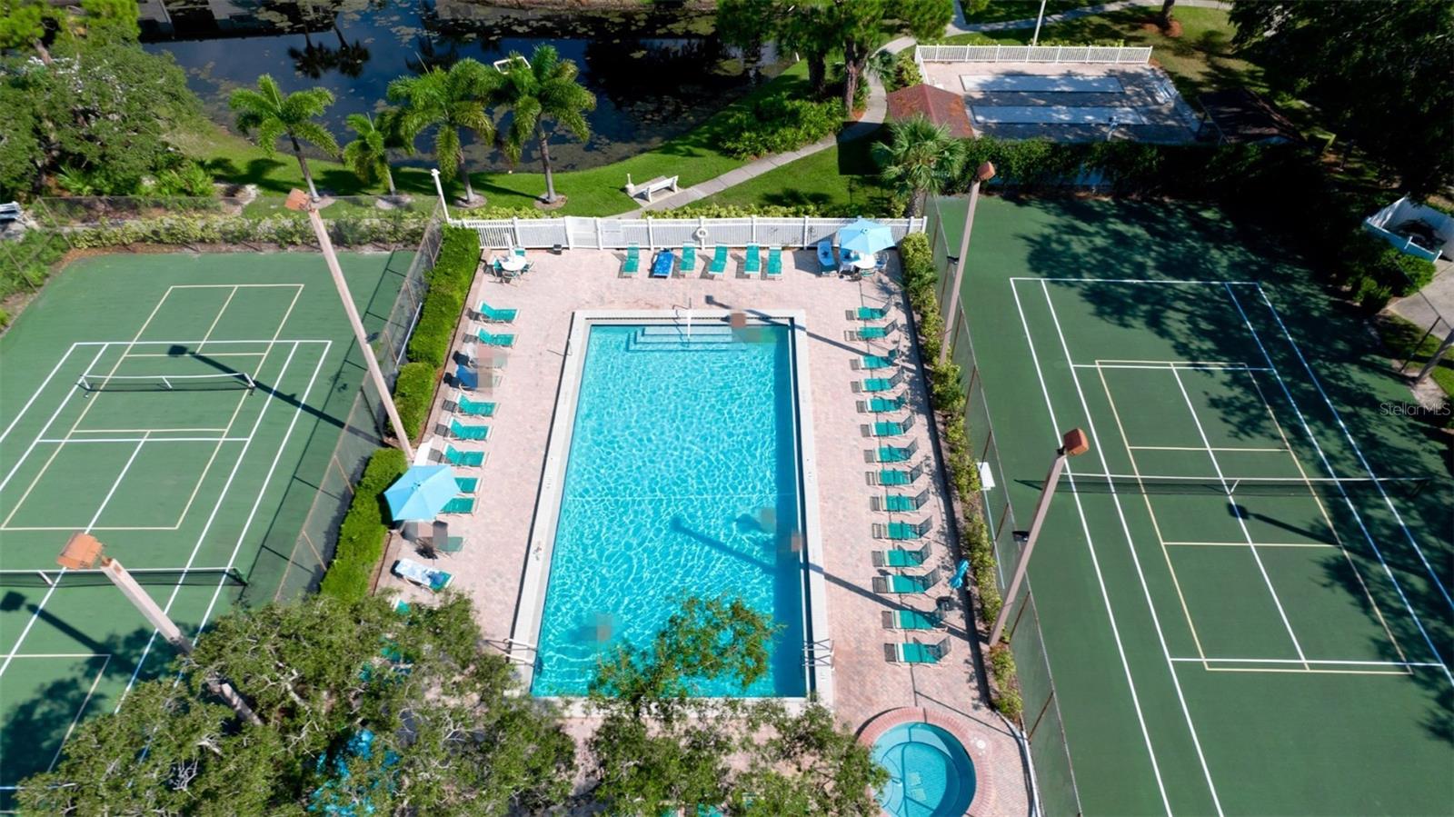 SHOREWALK BATH & TENNIS CLUB 12 - Residential