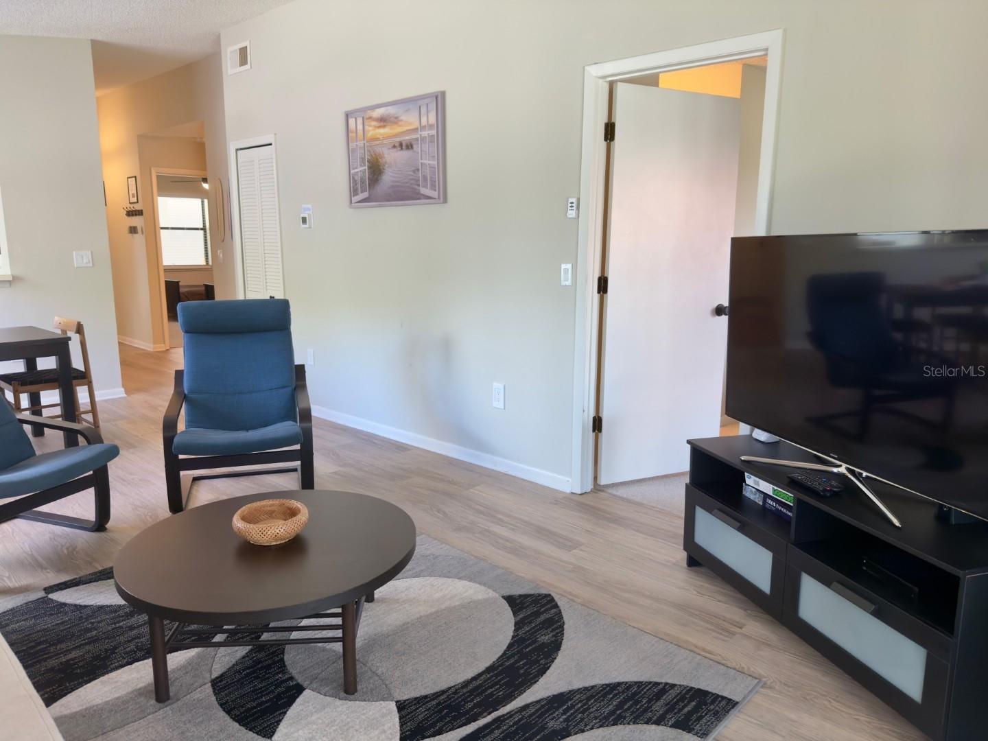 SHOREWALK BATH & TENNIS CLUB 12 - Residential