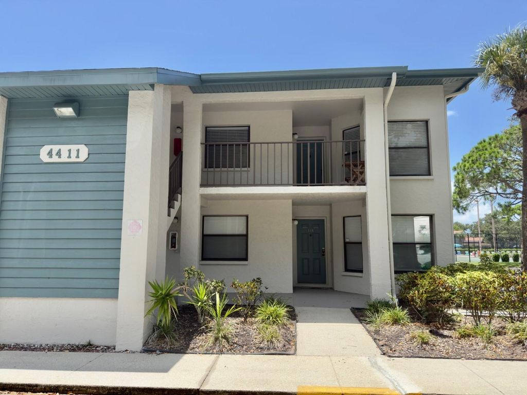 Photo of 4411 46th Avenue W #204, Bradenton, FL 34210 (MLS # A4659631)