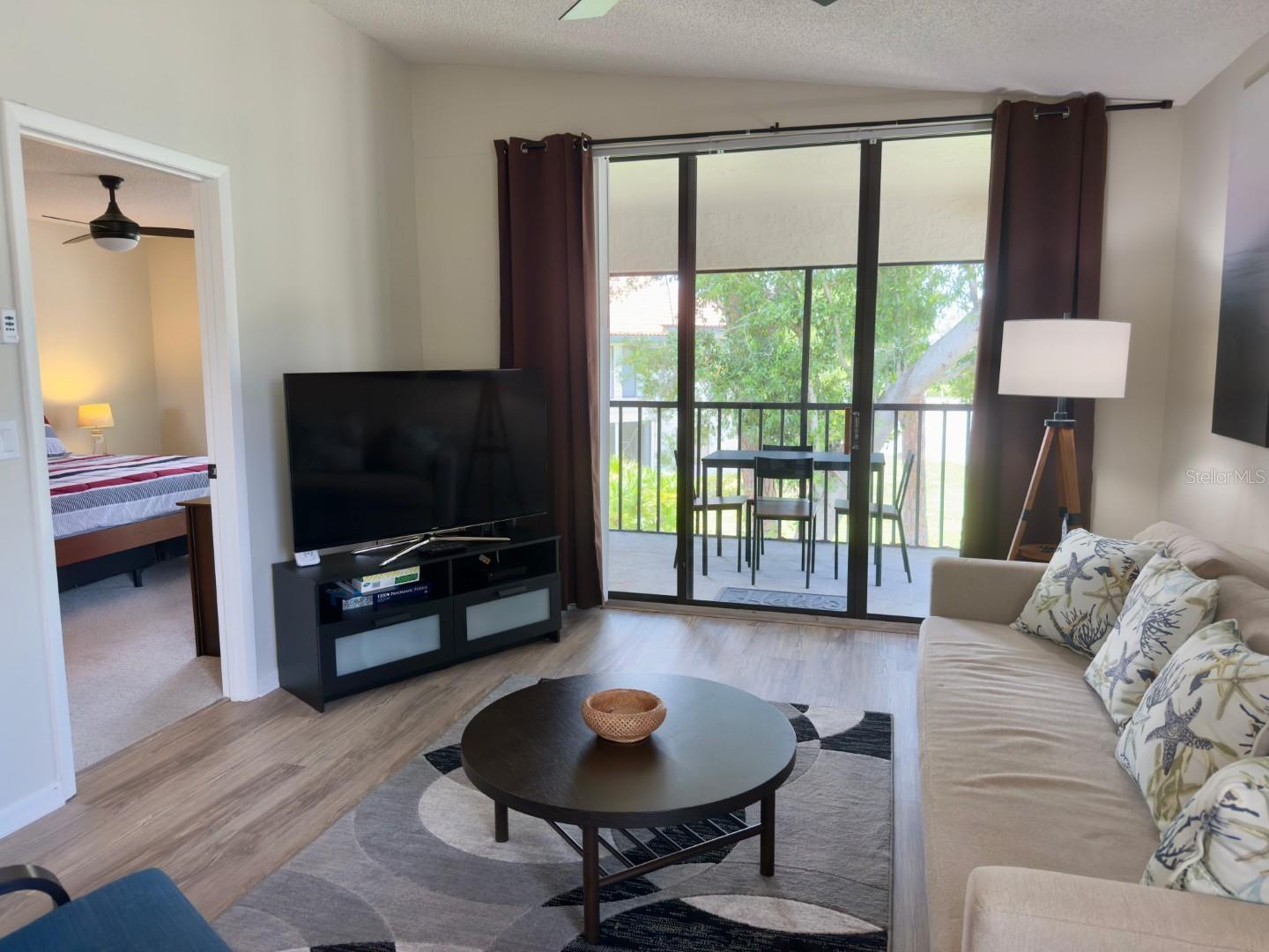 SHOREWALK BATH & TENNIS CLUB 12 - Residential