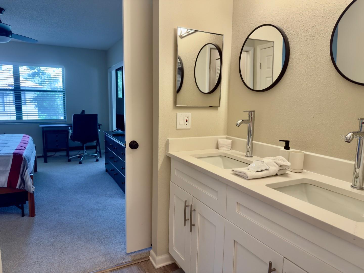 SHOREWALK BATH & TENNIS CLUB 12 - Residential