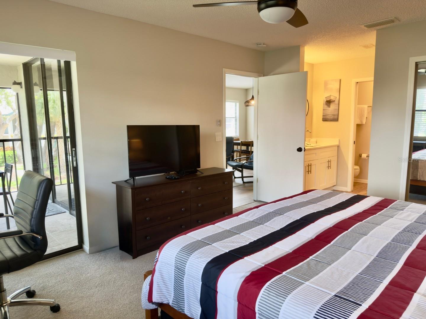 SHOREWALK BATH & TENNIS CLUB 12 - Residential