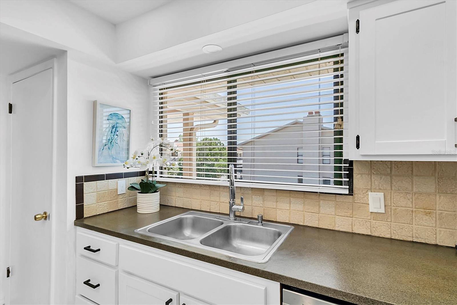EAGLES POINT CONDO - Residential